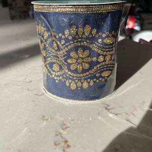 Luxurious Ribbon Roll